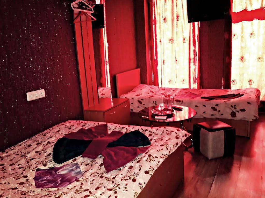 Visit Hotel Tbilisi Ngoại thất bức ảnh