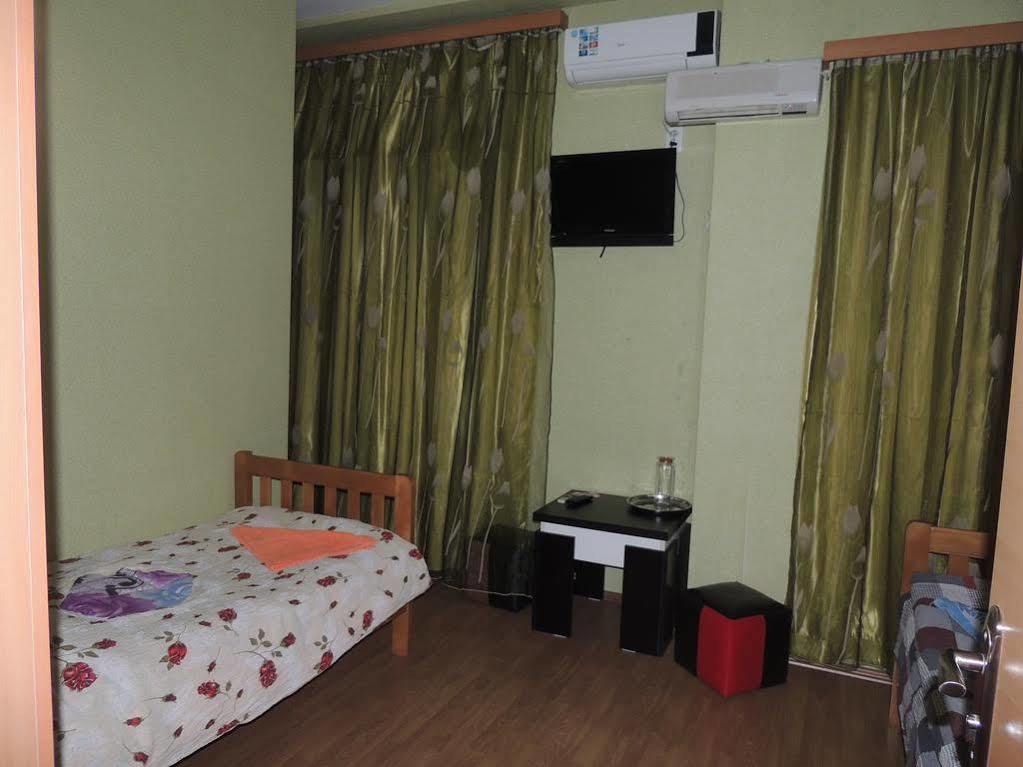 Visit Hotel Tbilisi Ngoại thất bức ảnh