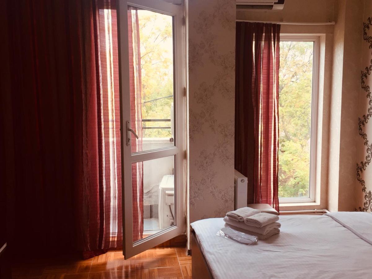 Visit Hotel Tbilisi Ngoại thất bức ảnh