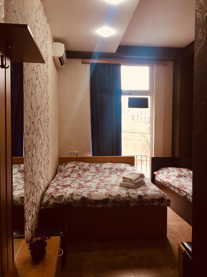 Visit Hotel Tbilisi Ngoại thất bức ảnh